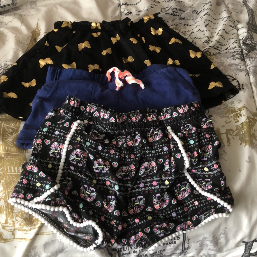 2 shirts and 1 skort all 3t size